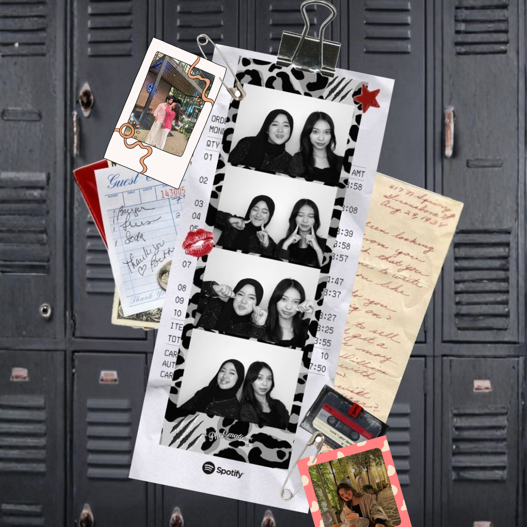 Vertical Film Strip (4 Photos)